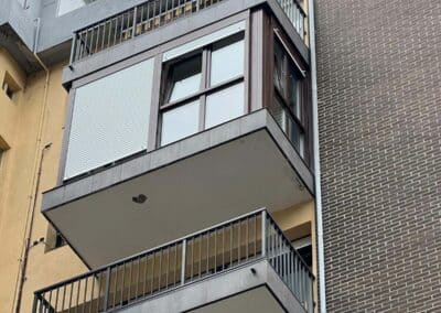 cerramiento de balcon en vivienda